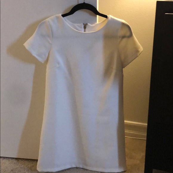Lulu's Dresses & Skirts - White Shift Dress Lulu's Dresses & Skirts - White Shift Dress